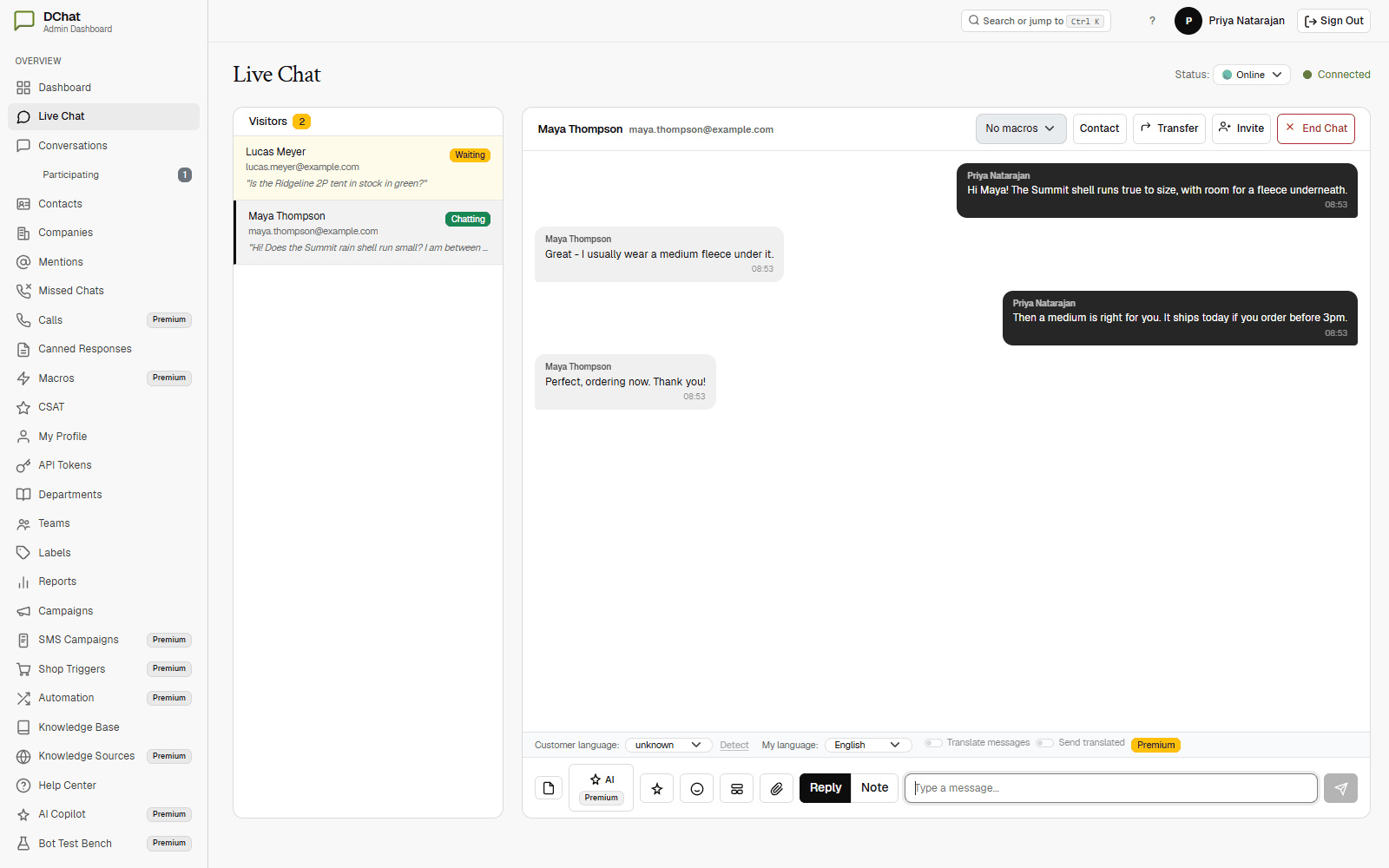 The DChat Live Chat console: a waiting visitor in the queue and an agent replying to a visitor